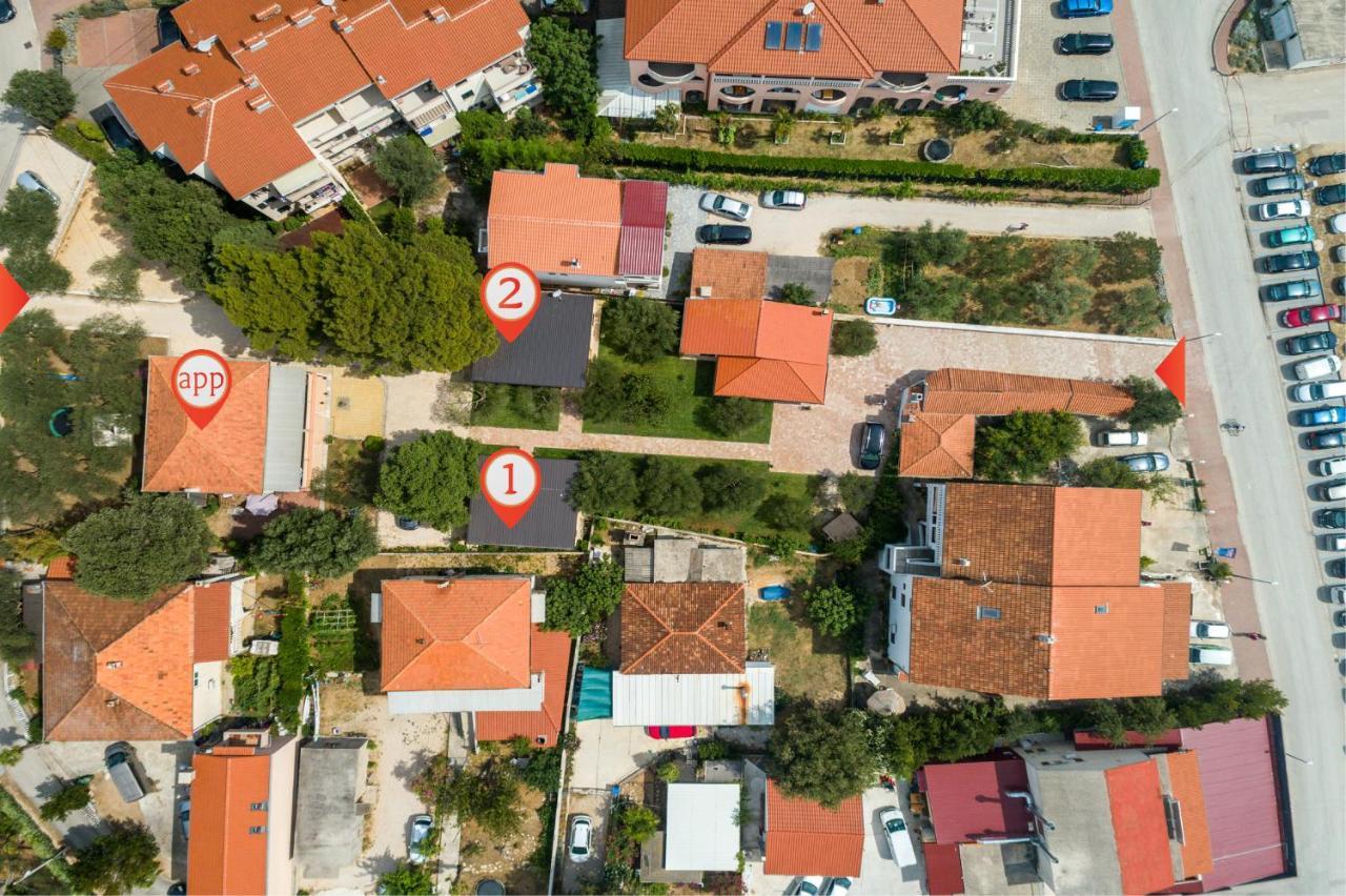 Apartmani Mara Pakoštane エクステリア 写真